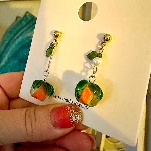 NWT orange 🍊 drop earrings - Picture 7 of 8